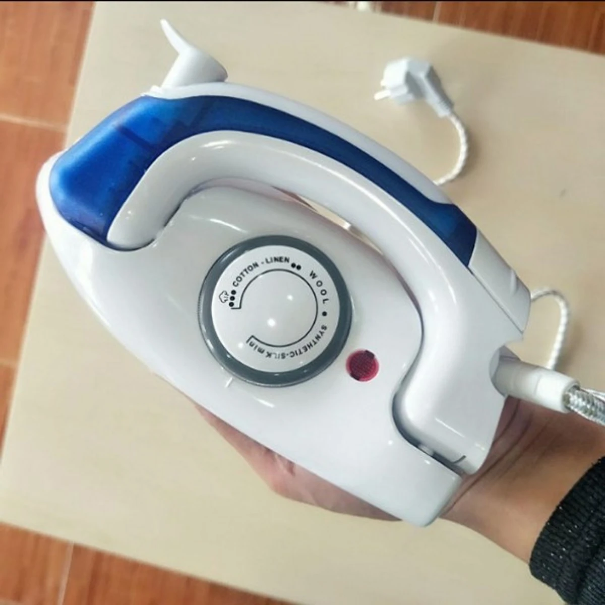 Folding Travel Iron